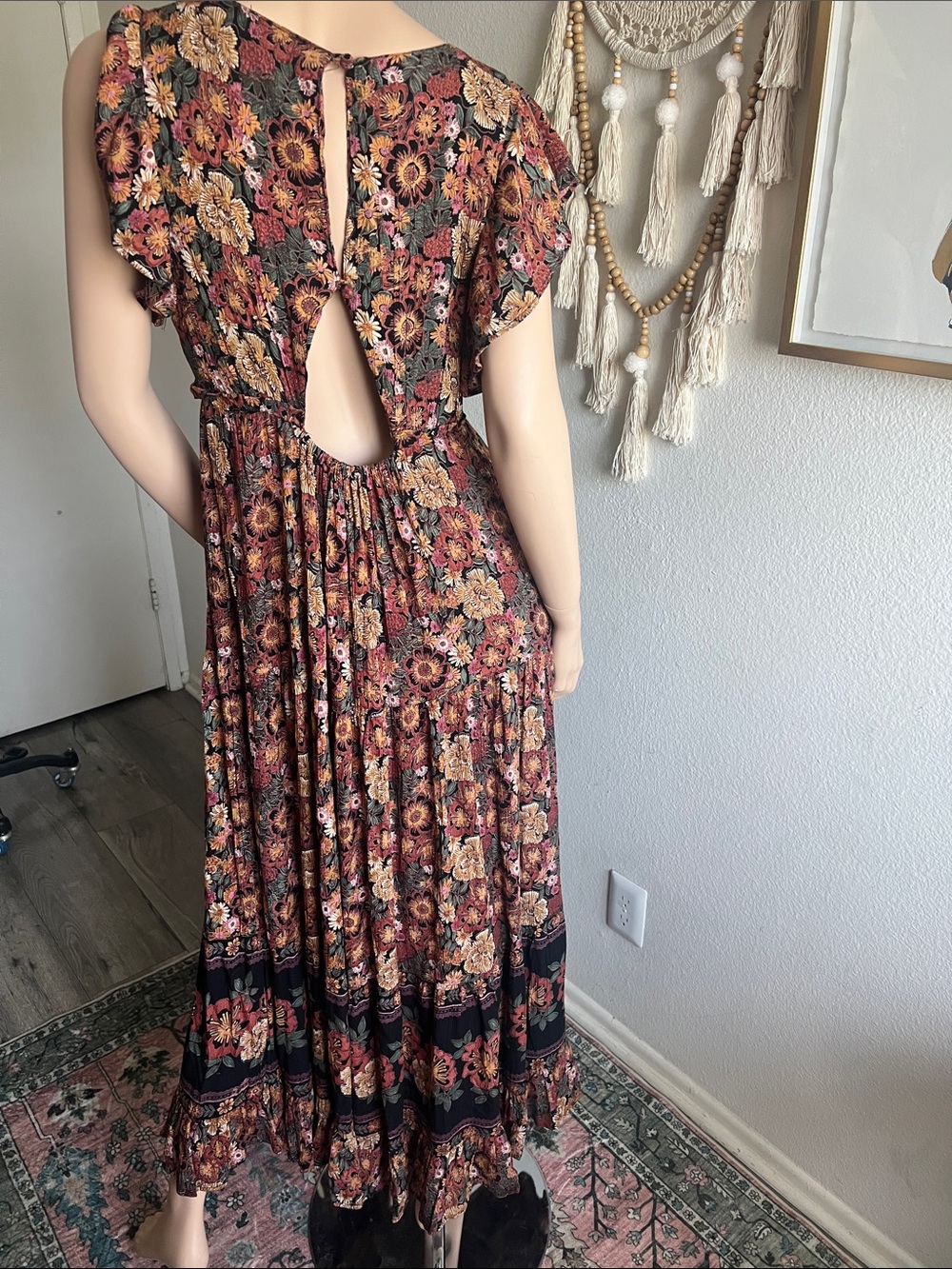 Angie Harvest Moon Maxi Dress Floral Tiered Maxi Dress - Picture 2 of 4